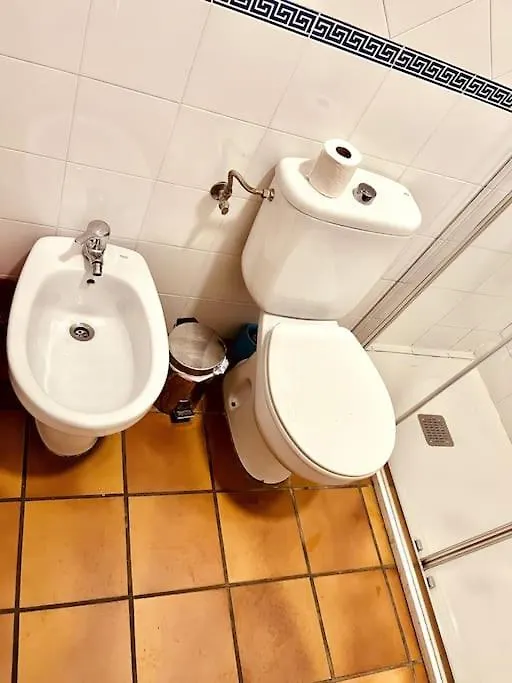 Charming Spacious Albayzin Apartment Granada